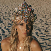 custom-sea-shell-handmaid-festival-headpiece